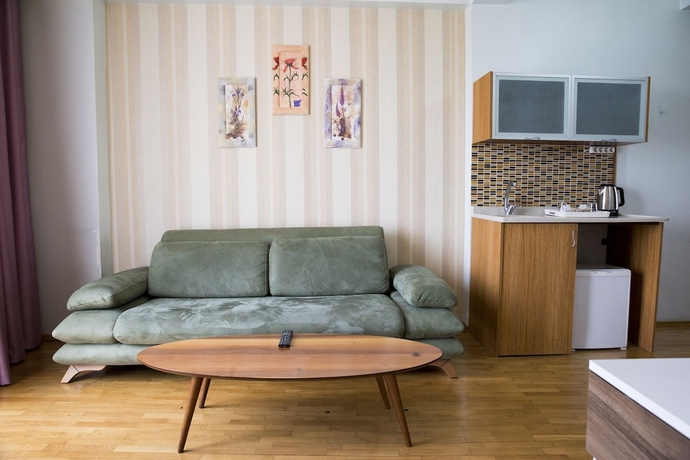 Imagen de la habitación del Omar Sultan Suites. Foto 13