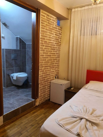 Imagen de la habitación del Omar Sultan Suites. Foto 17