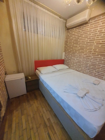 Imagen de la habitación del Omar Sultan Suites. Foto 18