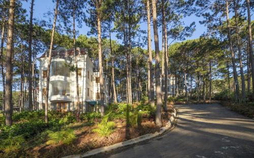 Imagen general del Omirita Resort Dalat. Foto 10