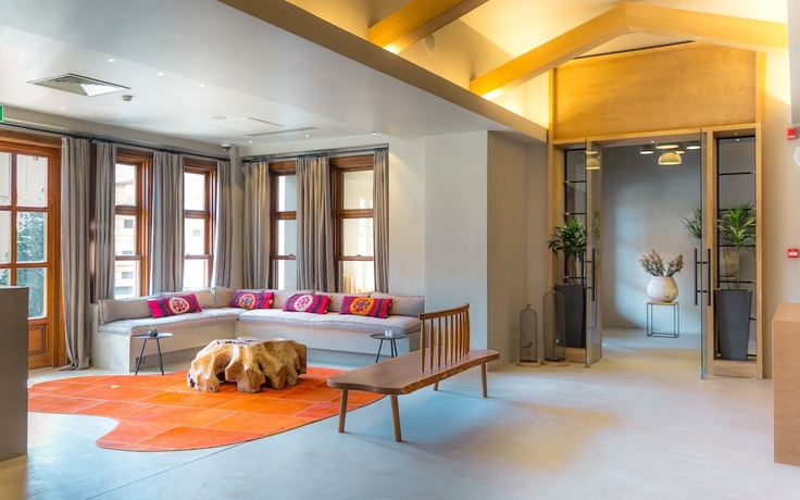 Imagen de los interiores del Omm Inn. Foto 19