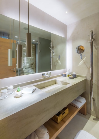 Imagen de la habitación del Omm Inn. Foto 18