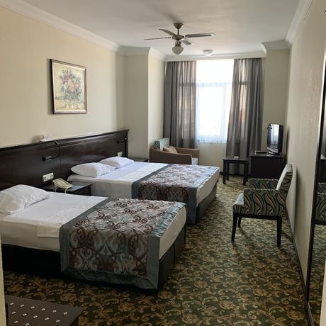 Imagen de la habitación del Omur Hotel. Foto 12