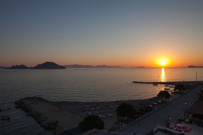 Imagen de los exteriores del One More Day Hotel, Bodrum. Foto 12