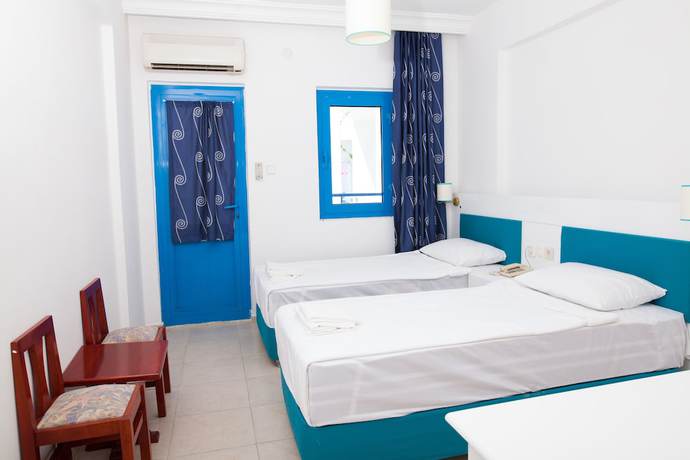 Imagen de la habitación del One More Day Hotel, Bodrum. Foto 9