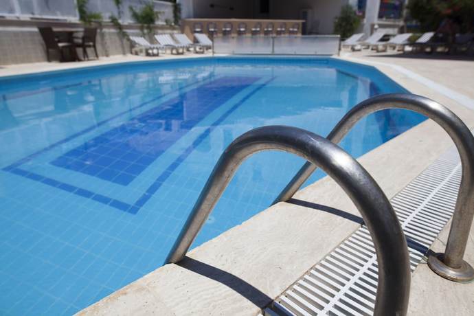 Imagen de la piscina del One More Day Hotel, Bodrum. Foto 20