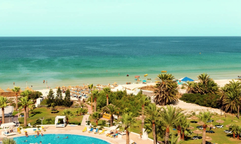 Imagen general del One Resort Jockey. Foto 2