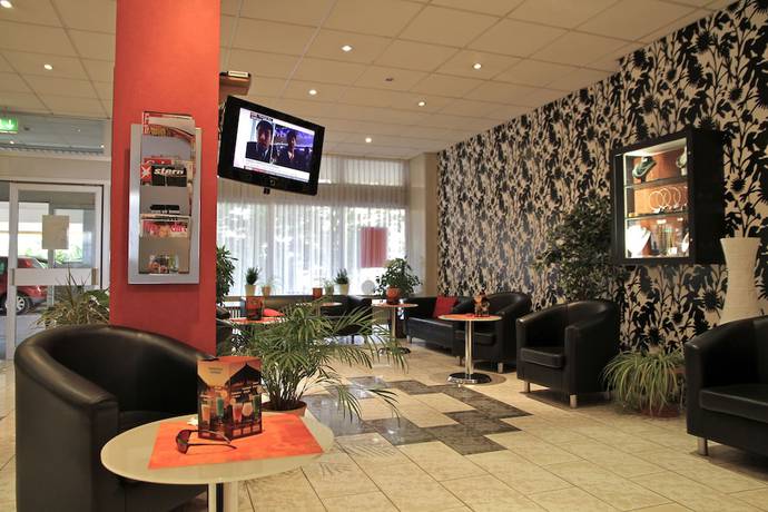 Imagen de los interiores del Opal Hotel. Foto 16