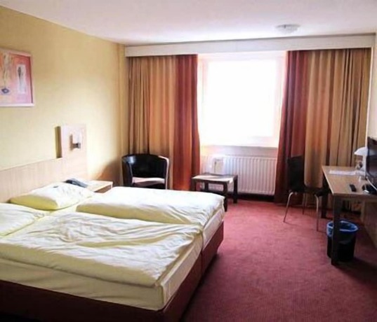 Imagen de la habitación del Opal Hotel. Foto 13