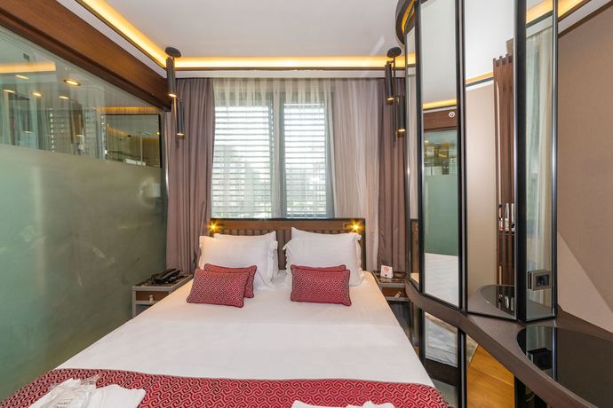Imagen de la habitación del Opale Hotel. Foto 16