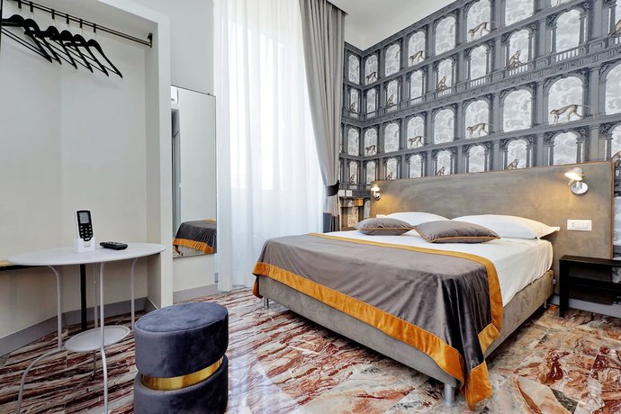 Imagen de la habitación del Opera 58. Foto 19