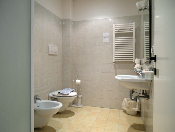 Imagen de la habitación del Opera Don Calabria Casa Per Ferie. Foto 6