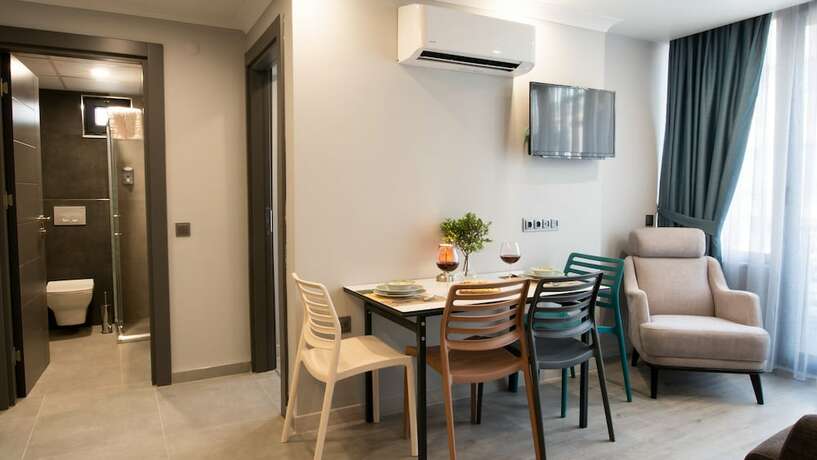 Imagen de la habitación del Opera Suites. Foto 15