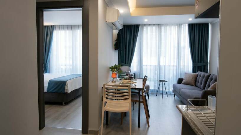 Imagen de la habitación del Opera Suites. Foto 19