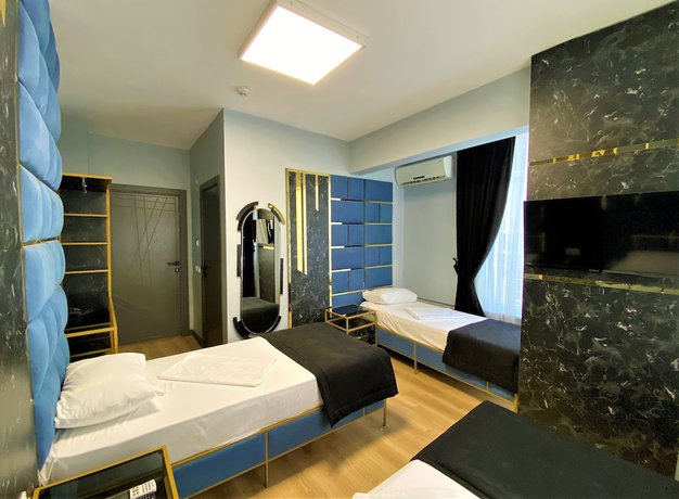 Imagen de la habitación del Orange Airport Hotel. Foto 7