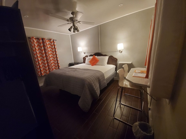 Imagen de la habitación del Orange Motel. Foto 7