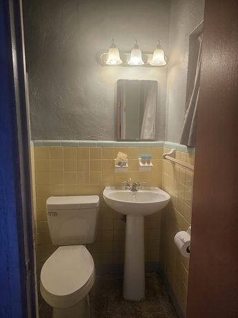 Imagen de la habitación del Orange Motel. Foto 14