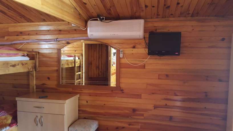 Imagen de la habitación del Oranj Ranch Hotel. Foto 11