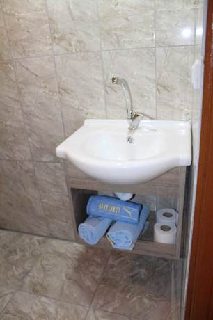 Imagen de la habitación del Oranj Ranch Hotel. Foto 13