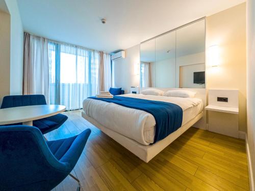 Imagen general del Orbi City Apartments Beachfront. Foto 8