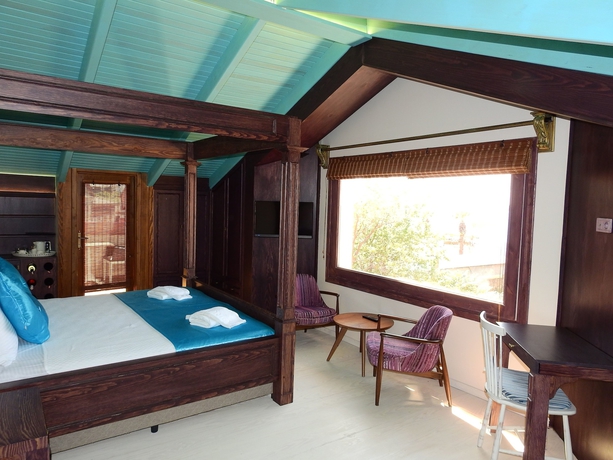 Imagen de la habitación del Orchis Hotel. Foto 9