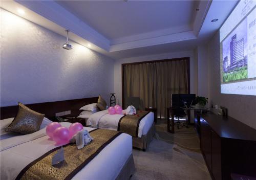 Imagen general del Ordos Tieniu Phoenix Hotel. Foto 4