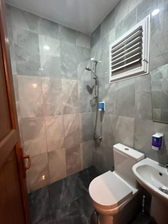 Imagen de la habitación del Oren Hotel. Foto 12