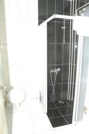 Imagen de la habitación del Orient Apart Hotel. Foto 8