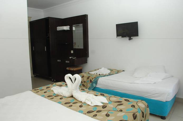 Imagen de la habitación del Orient Apart Hotel. Foto 9