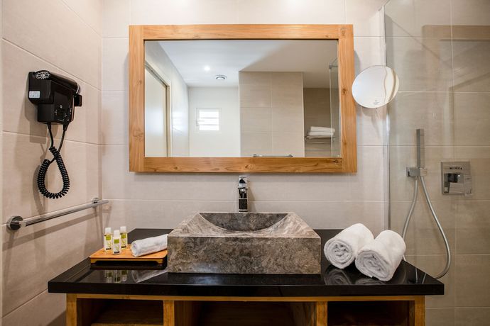 Imagen de la habitación del Orient Beach Hotel. Foto 11
