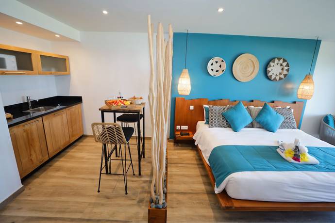 Imagen de la habitación del Orient Beach Hotel. Foto 15