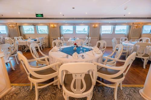 Imagen general del Orient Grand Rose Nile Cruise - Every Saturday from Luxor for 07 & 04 Nights - Every Wednesday From. Foto 13
