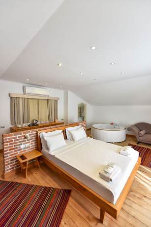 Imagen de la habitación del Orino Suites. Foto 4