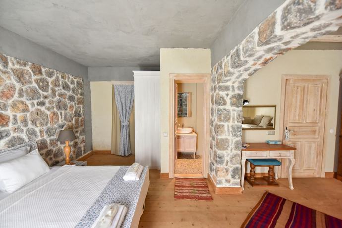 Imagen de la habitación del Orino Suites. Foto 8
