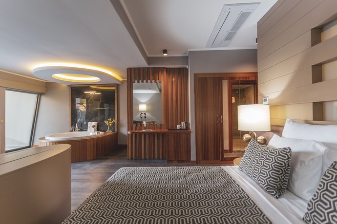 Imagen de la habitación del Orka Cove Hotel Penthouse and Suites - Adults Only. Foto 10