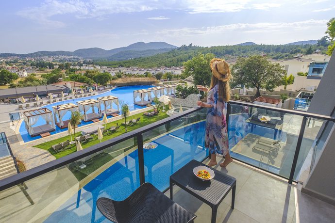 Imagen general del Orka Cove Hotel Penthouse and Suites - Adults Only. Foto 1