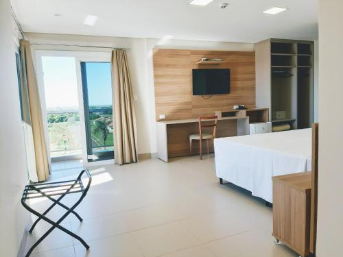Imagen de la habitación del Orla Morena Park Hotel. Foto 8