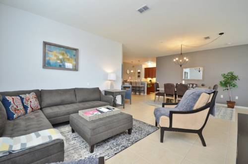 Imagen de la habitación del Orlando Escape. Foto 13