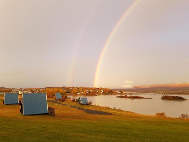 Imagen de los exteriores del Ormurinn Cottages. Foto 16