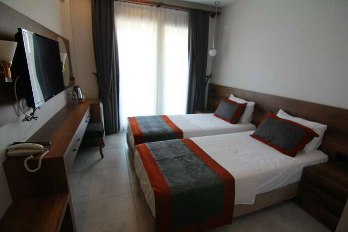 Imagen general del Ornella Hotel. Foto 1
