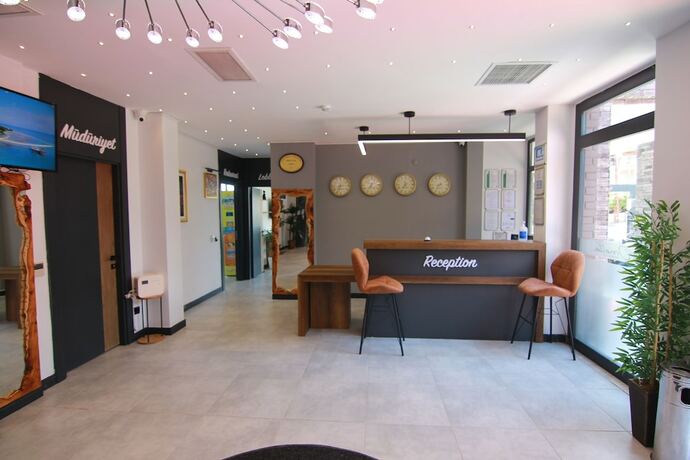 Imagen general del Ornella Hotel. Foto 9