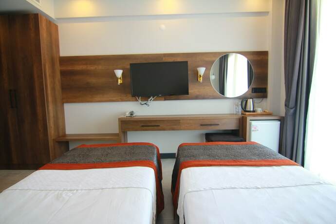 Imagen general del Ornella Hotel. Foto 11