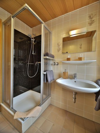 Imagen de la habitación del Osserhotel. Foto 12