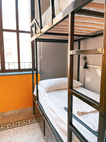 Imagen de la habitación del Ostello Bello Napoli. Foto 10