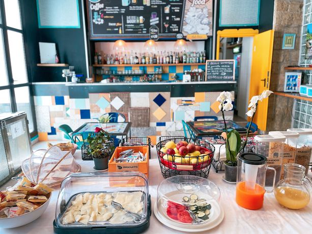 Imagen del bar/restaurante del Ostello Bello Napoli. Foto 5
