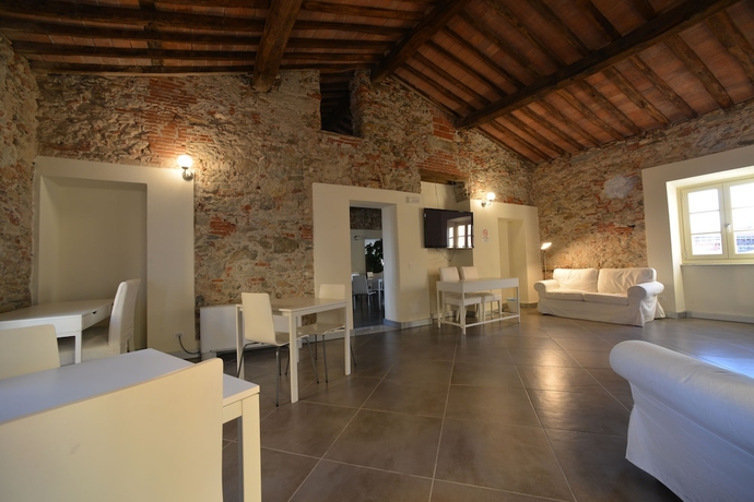 Imagen de los interiores del Ostello Palazzo Nizza. Foto 17