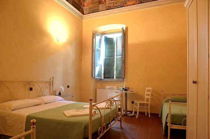 Imagen de la habitación del Ostello Palazzo Pierantoni. Foto 4