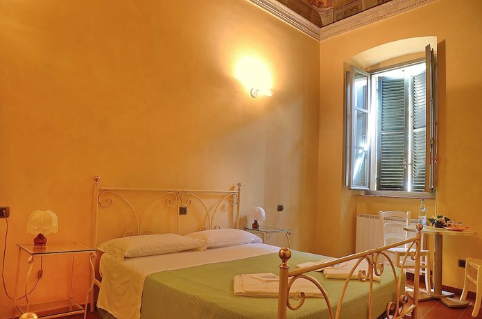 Imagen de la habitación del Ostello Palazzo Pierantoni. Foto 11