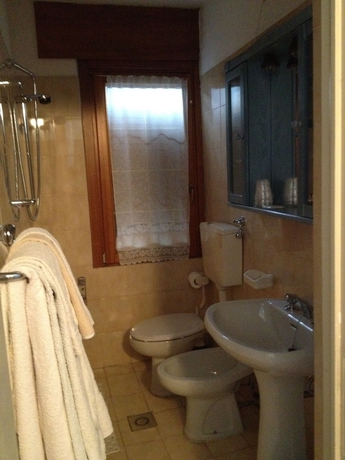 Imagen de la habitación del Ostello Trentapassi. Foto 5