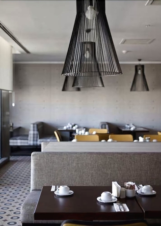 Imagen del bar/restaurante del Ostimpark Business Hotel. Foto 4
